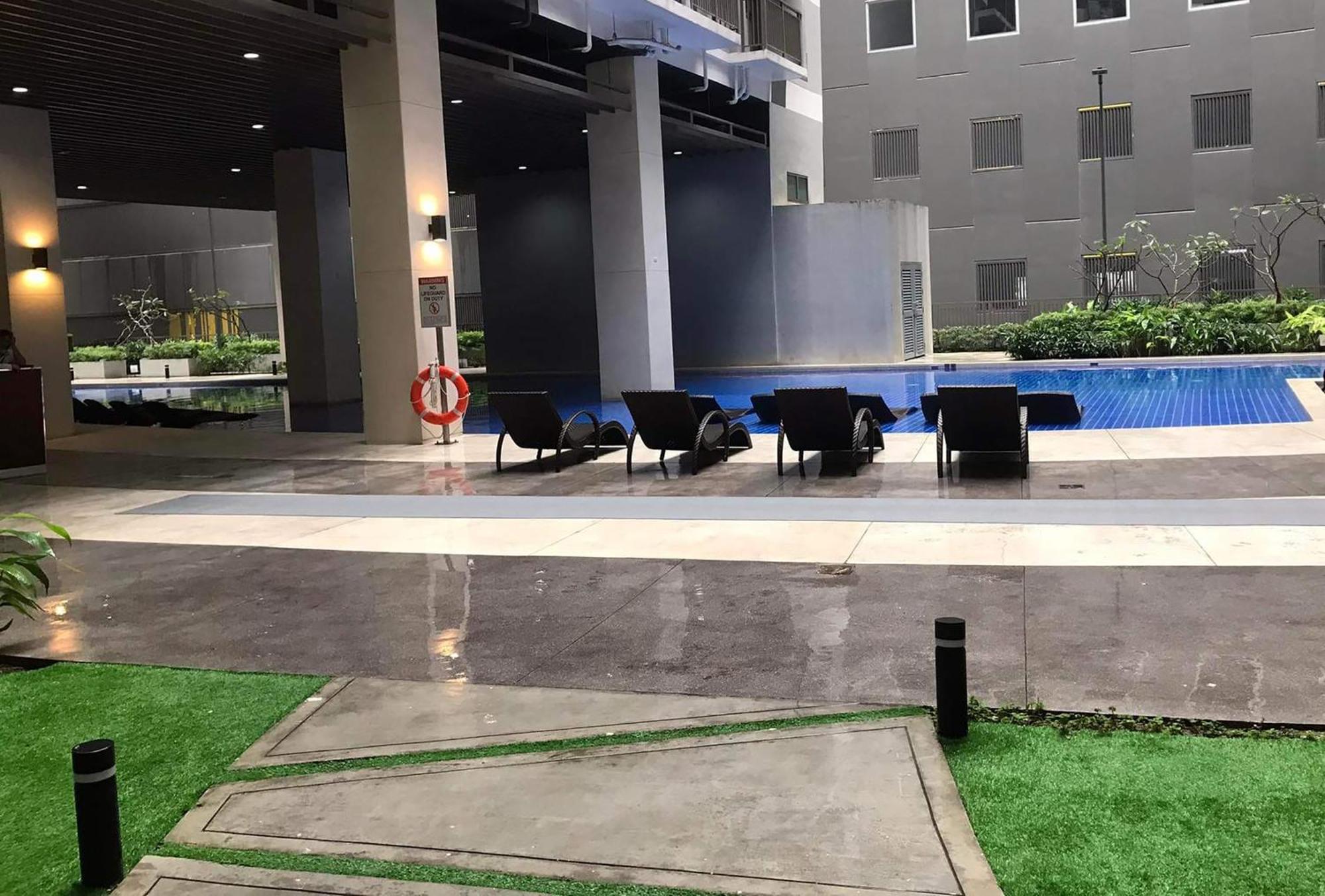C Place - Capsule A Pasay Dış mekan fotoğraf